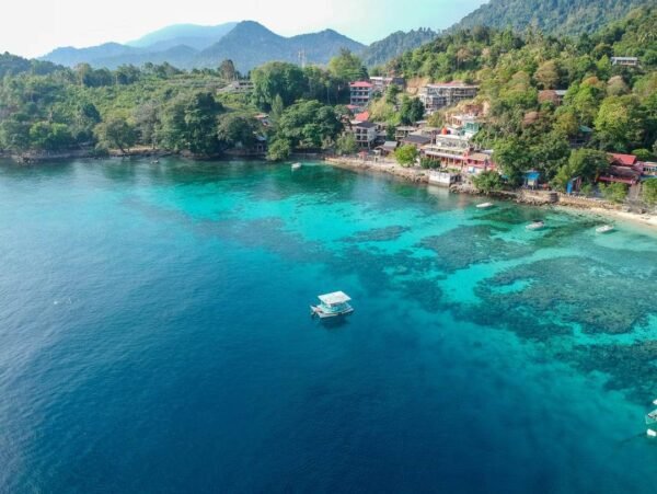 Tiga Destinasi Wisata Tersembunyi di Indonesia