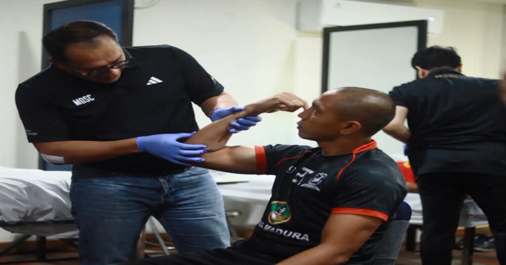 Pemain Madura United menjalani pemeriksaan kesehatan PCMA di RS Mitra Keluarga Surabaya untuk persiapan Liga 1 2026/2027.